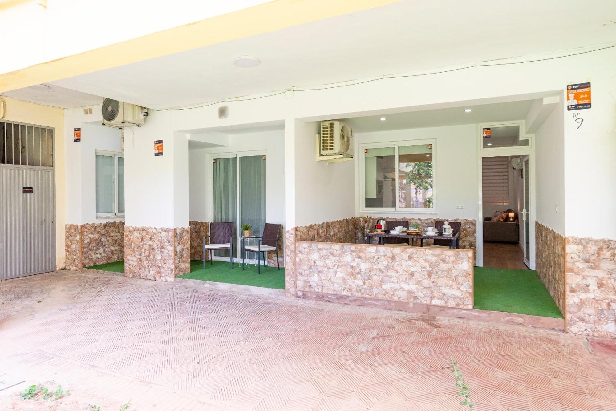 Carihuela Beach Apartments Torremolinos Exterior foto